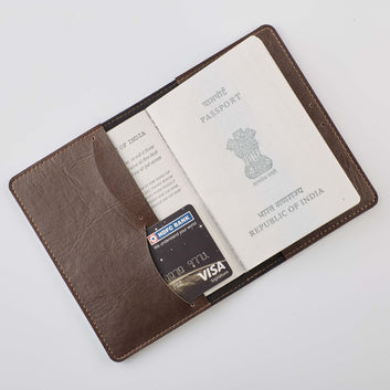 PERSONALISED PASSPORT COVER - BROWN