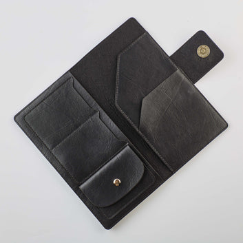 PERSONALISED TRAVEL WALLET - BLACK