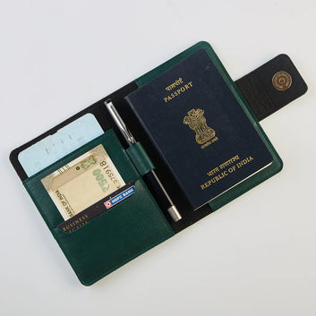 PERSONALISED MINI TRAVEL WALLET - GREEN