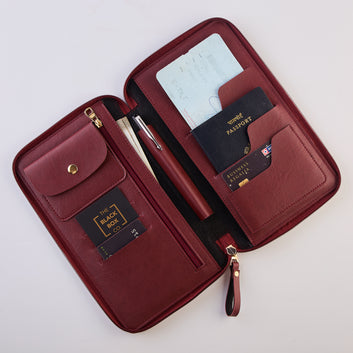 PERSONALISED ZIPPERED TRAVEL CASE - MAROON