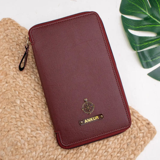 PERSONALISED ZIPPERED TRAVEL CASE - MAROON